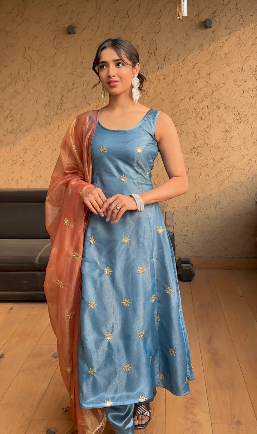 Matakkali Suit Set