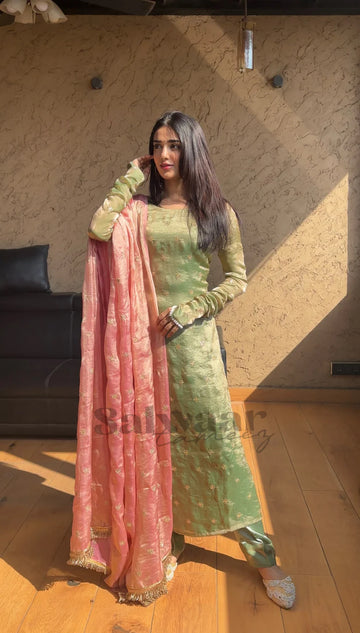 Pista Green Zaalima Suit Set