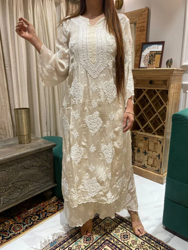 DESIGNER WEAR CHIKANKARI KURTI PLAZO PAIR