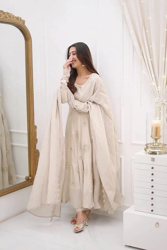 Noor Anarkali Set
