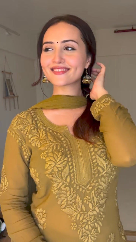 Chikankari Exclusive Kurti_Pent Pair Design